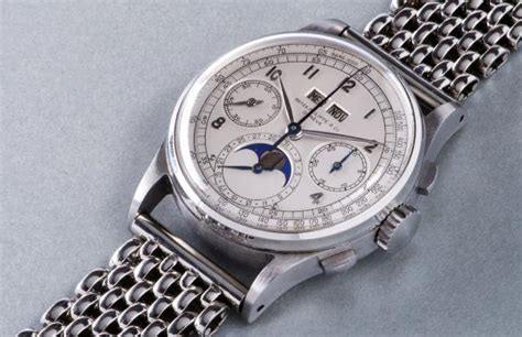 patek philippe 1518 on wrist|Patek Philippe 1518 calendar.